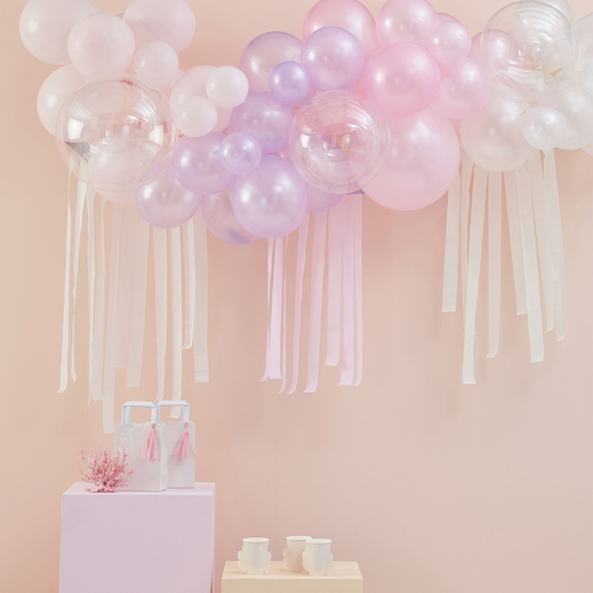 Ballongbåge Pastell med Streamers
