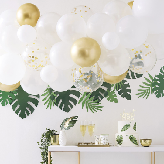 Ballongbåge Guld/Vit med Konfetti